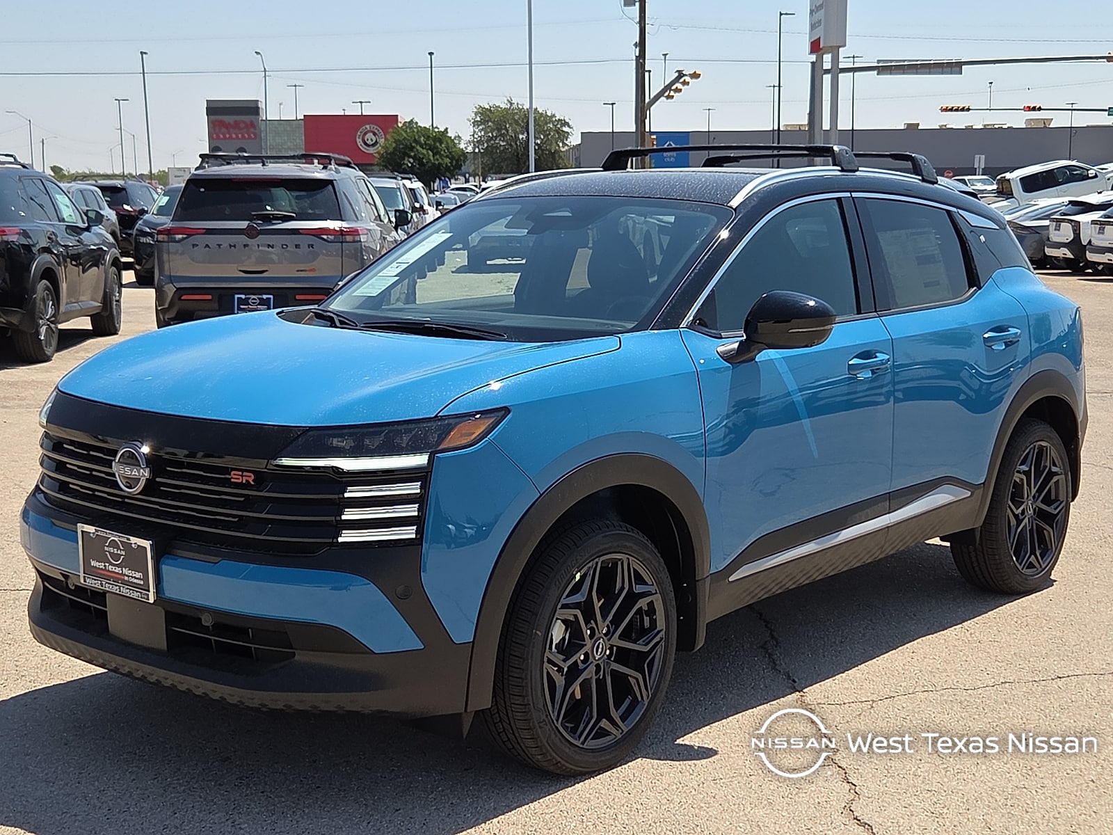 New 2026 Nissan Kicks SR Front-Wheel Drive