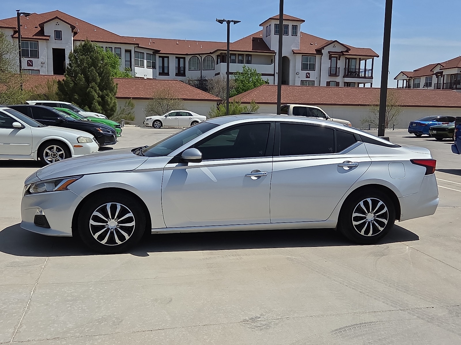 Used 2020 Nissan Altima S with VIN 1N4BL4BV8LC161706 for sale in Odessa, TX