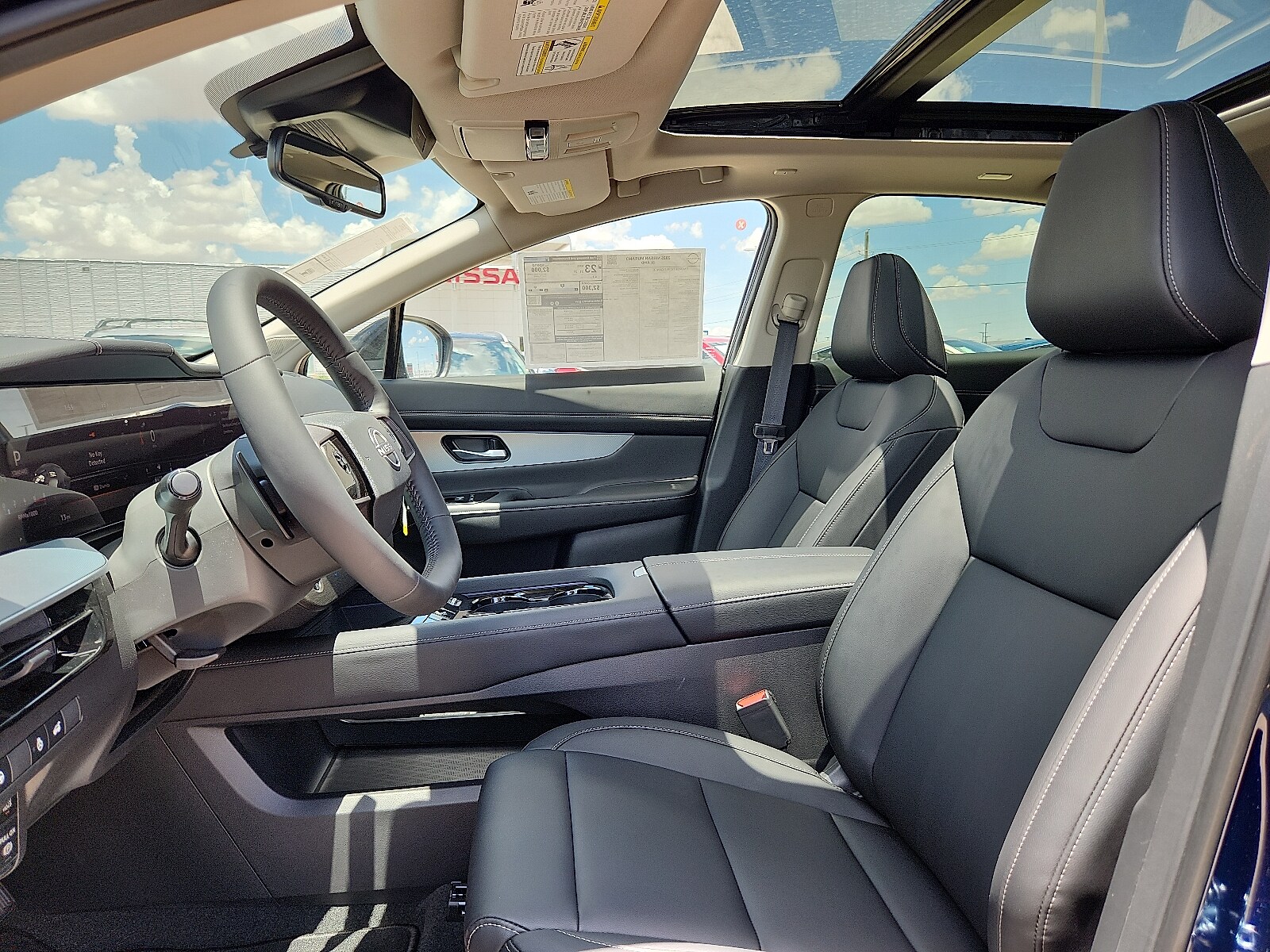 2025 Nissan Murano SL - Photo 15