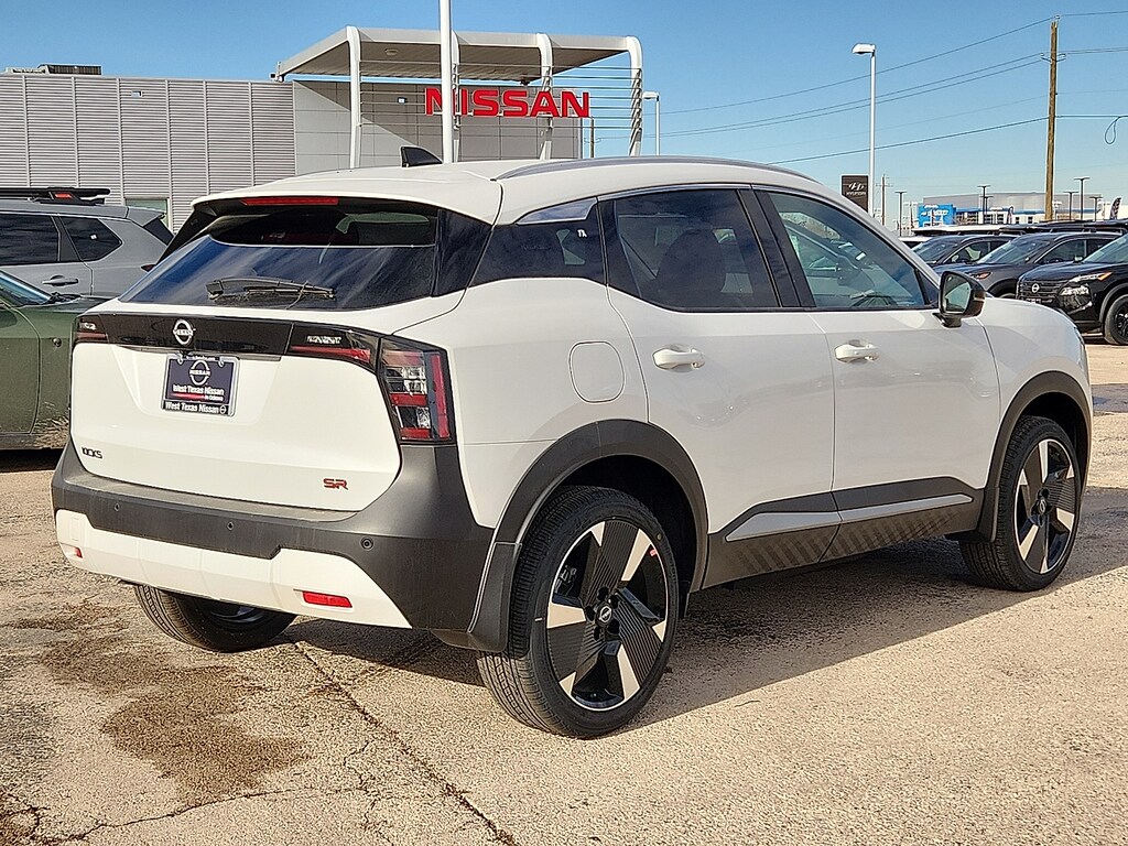 New 2026 Nissan Kicks SR Front-Wheel Drive