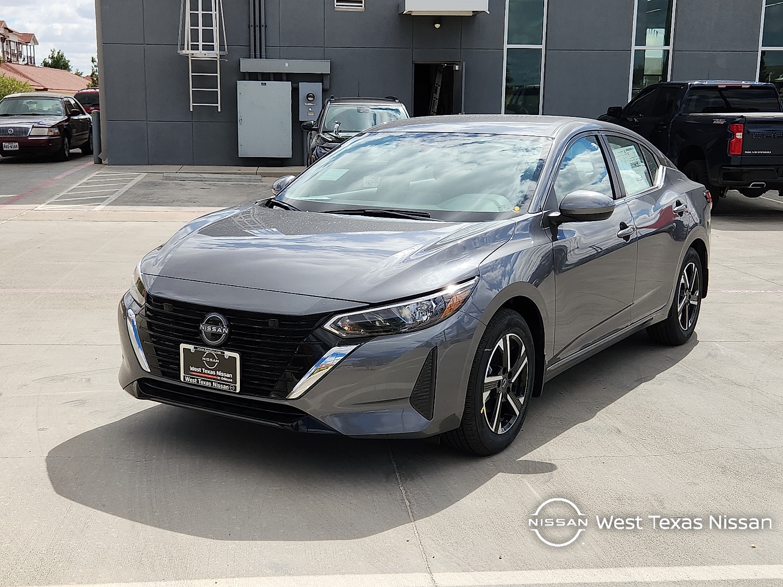 2025 Nissan Sentra SV's photo