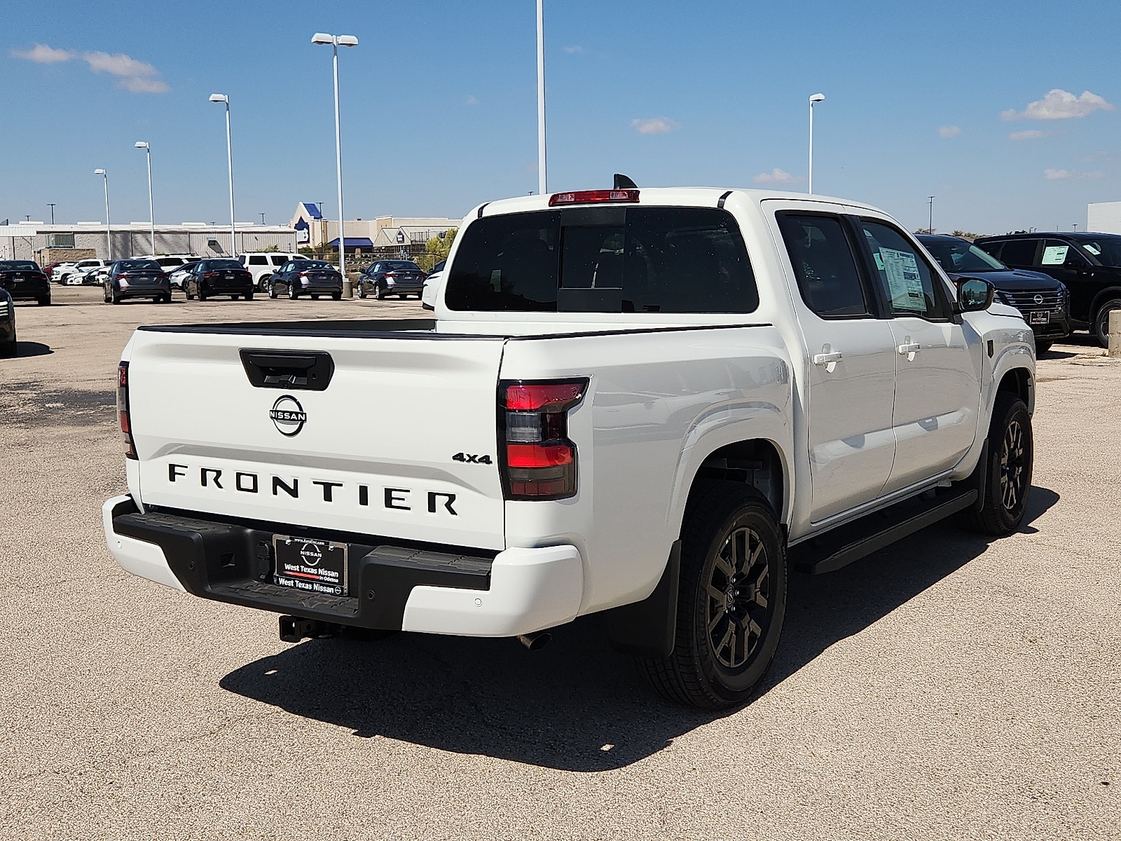 2026 Nissan Frontier SV - Photo 4