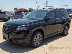 2026 Nissan Pathfinder SV Front-Wheel Drive