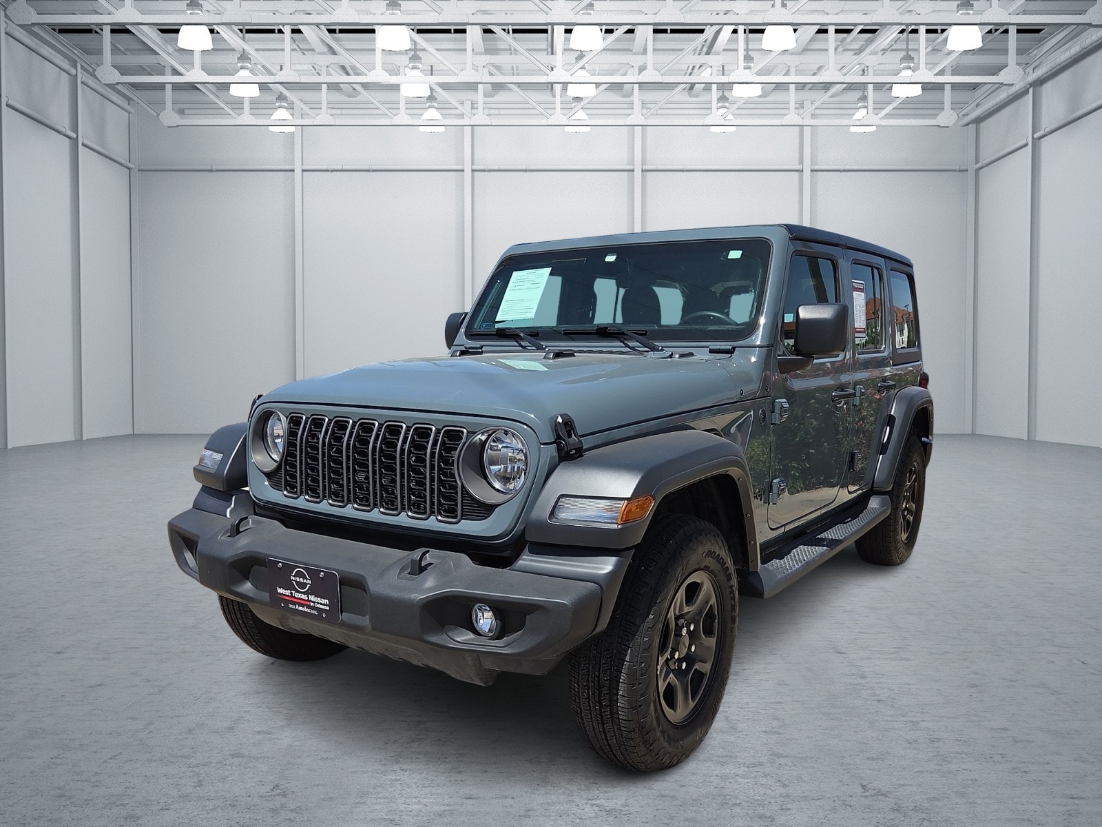 2025 Jeep Wrangler Sport's photo