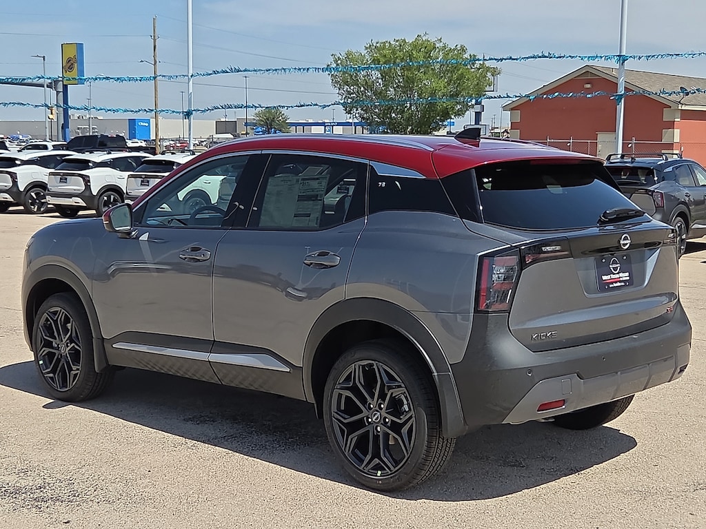New 2026 Nissan Kicks SR Front-Wheel Drive