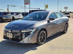 2026 Nissan Sentra SR Sedan