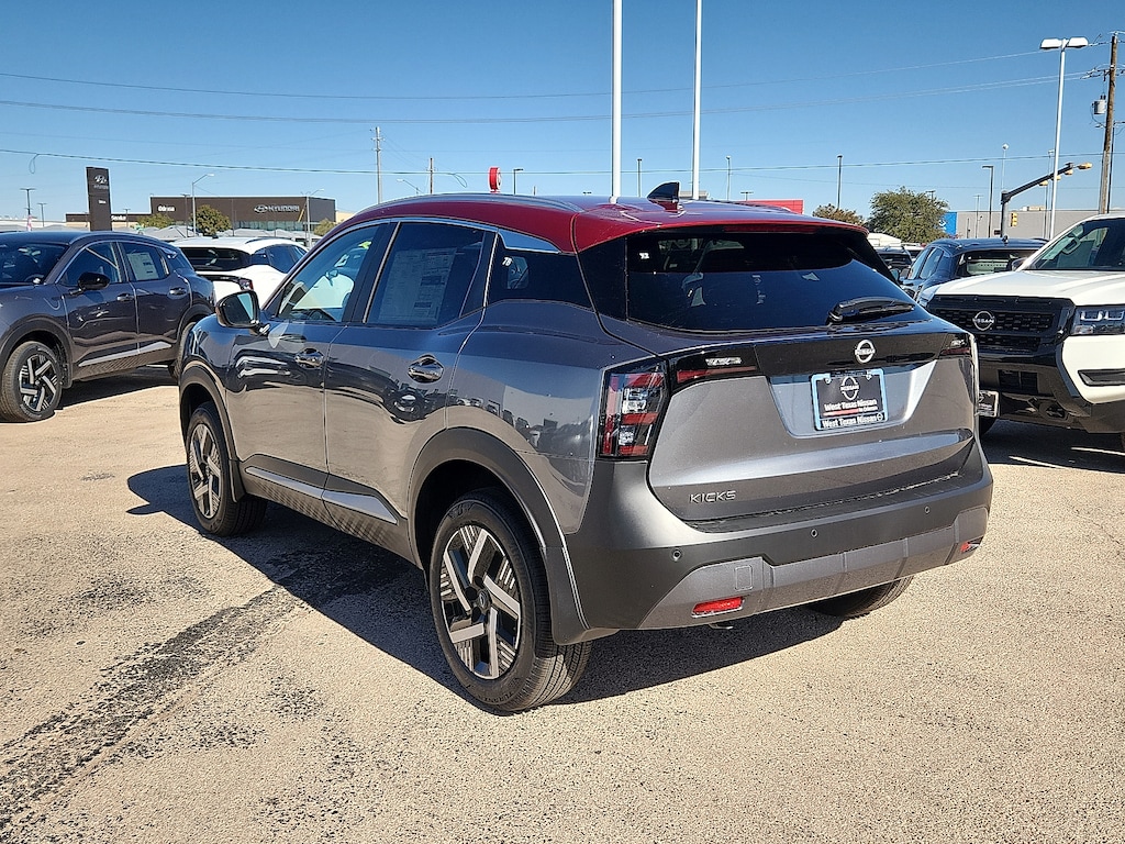 New 2026 Nissan Kicks SV Front-Wheel Drive