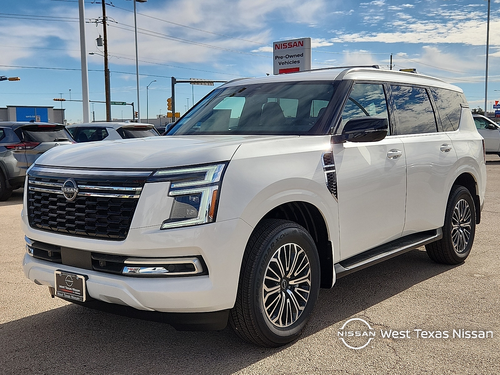 2026 Nissan Armada SL's photo