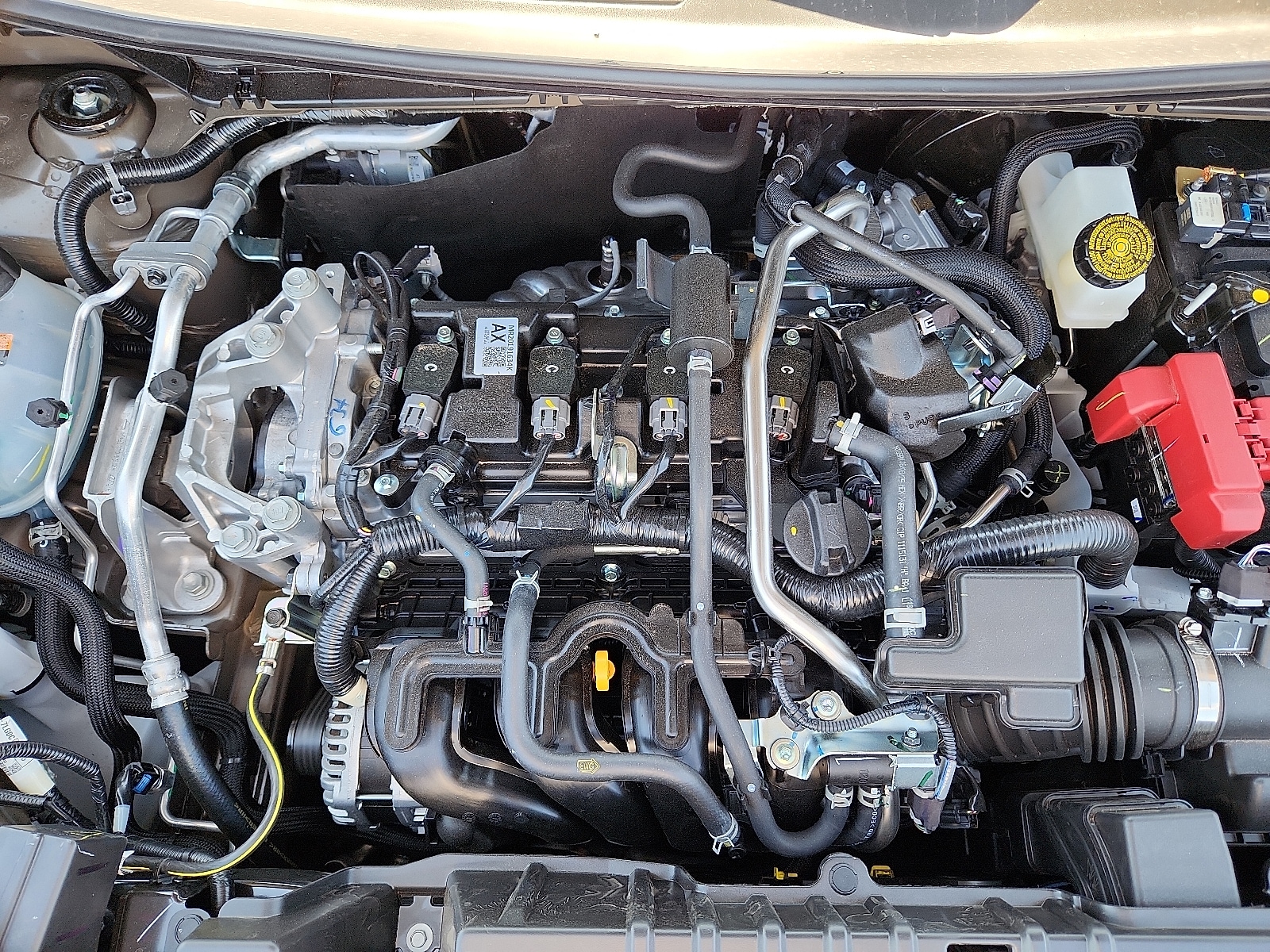 2026 Nissan KICKS SR - Photo 10