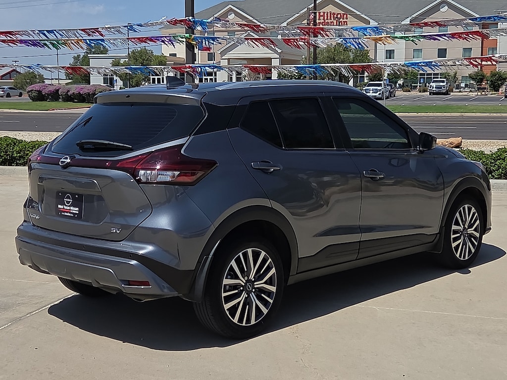 Used 2024 Nissan Kicks SV