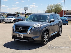 2025 Nissan Pathfinder Platinum Front-Wheel Drive