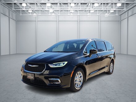 2025 Chrysler Pacifica Select Front-Wheel Drive Passenger Van
