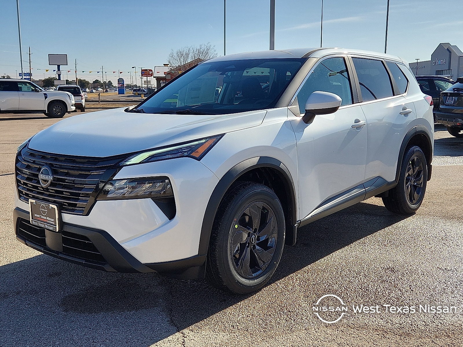 2026 Nissan Rogue SV's photo