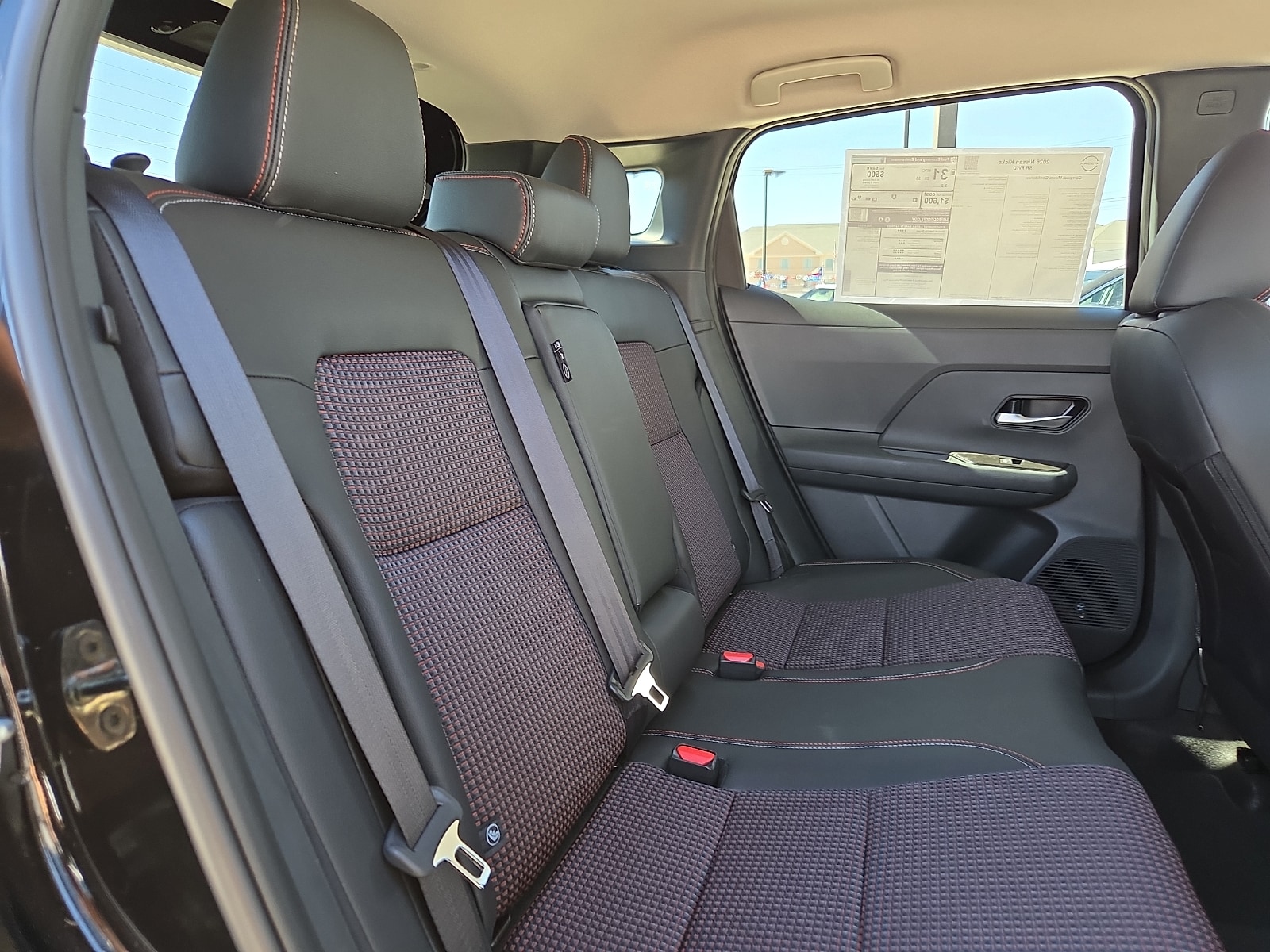 2026 Nissan KICKS SR - Photo 10