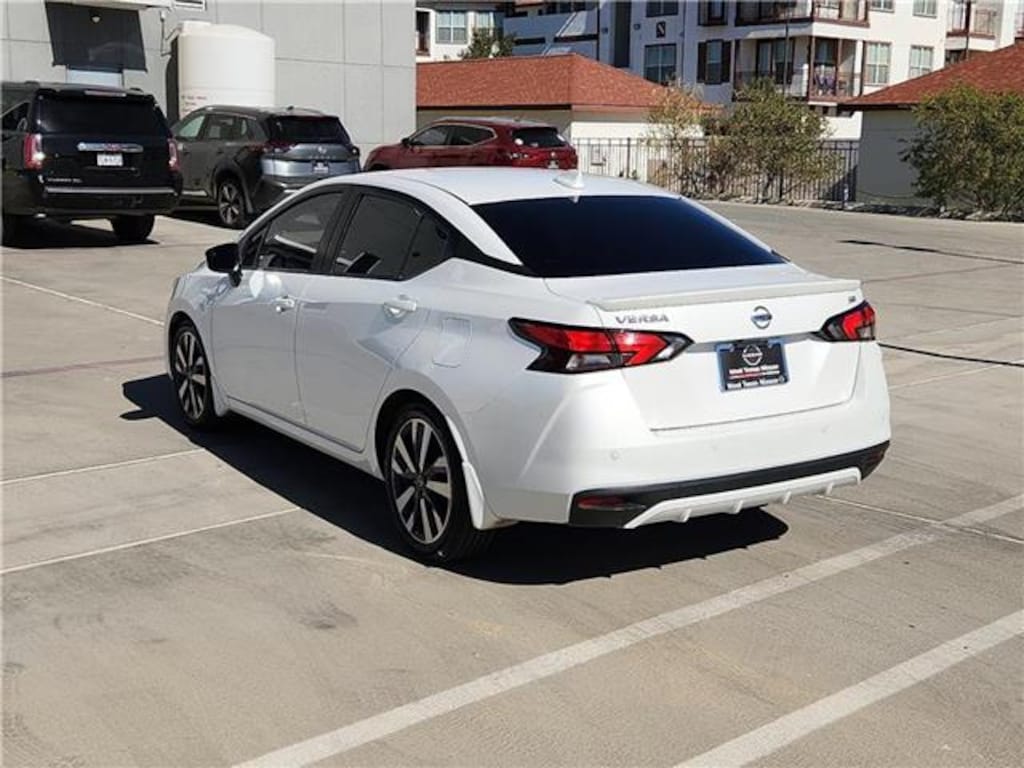 Used 2021 Nissan Versa 1.6 SR