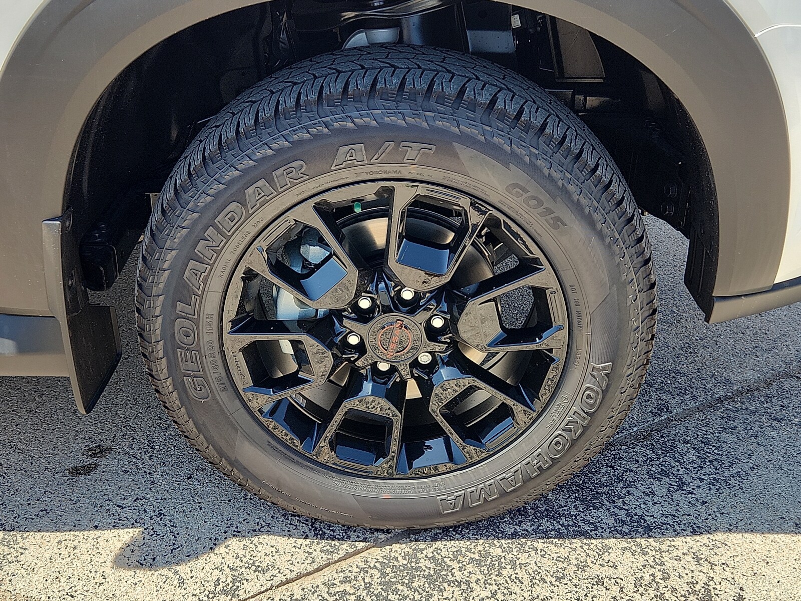 2025 Nissan Armada PRO-4X - Photo 7