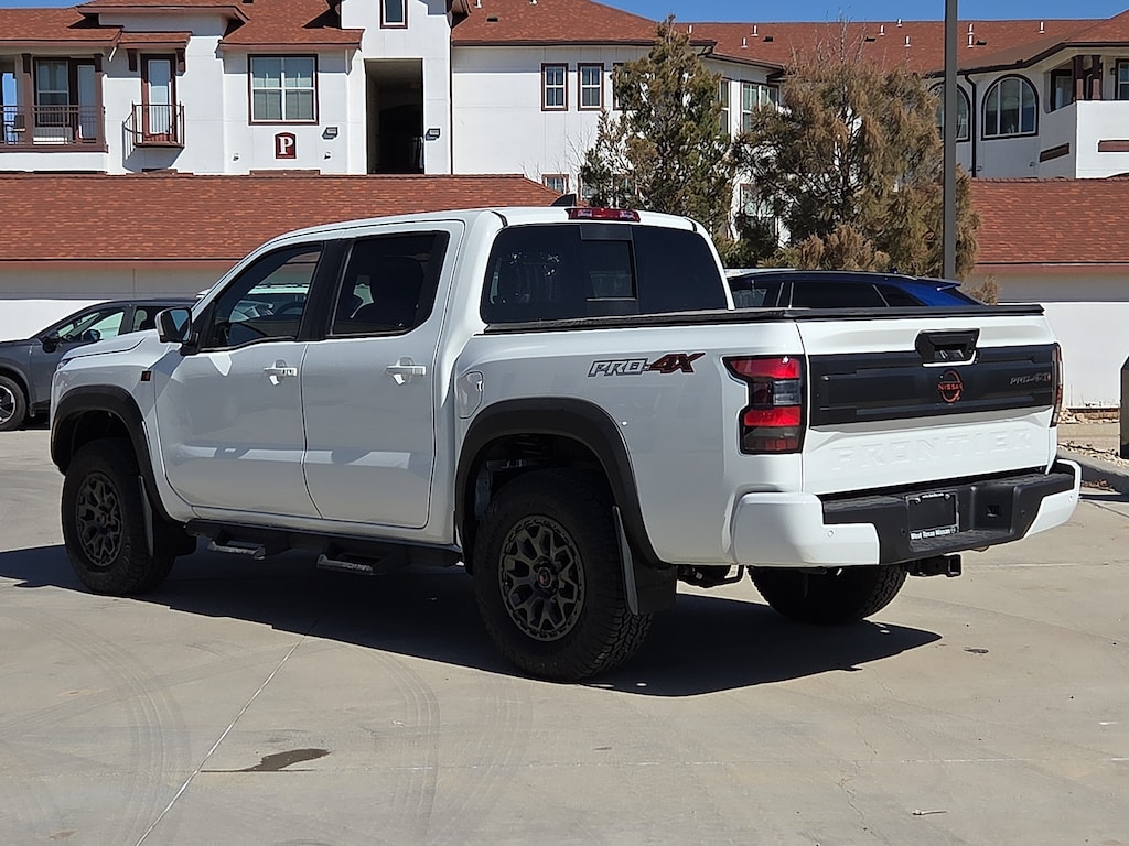 Used 2026 Nissan Frontier PRO-4X w/R Package 4x4 Crew Cab 5 ft. box 126 in.