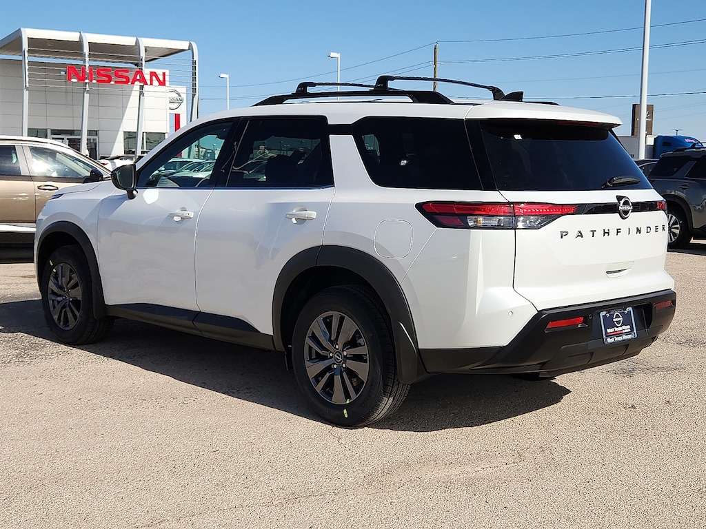 New 2026 Nissan Pathfinder SL Front-Wheel Drive