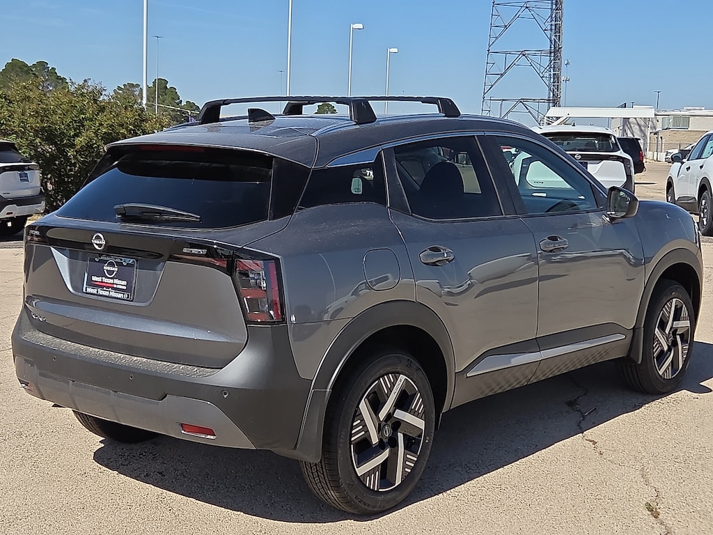 New 2026 Nissan Kicks SV Front-Wheel Drive