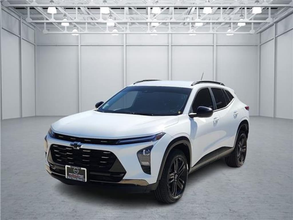 Used 2025 Chevrolet Trax ACTIV Front-Wheel Drive