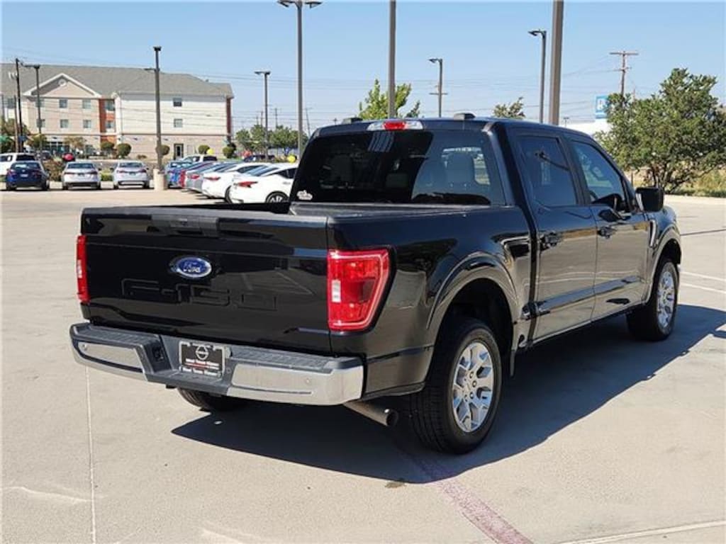 Used 2023 Ford F-150 XLT 4x2 SuperCrew Cab 5.5 ft. box 145 in. WB