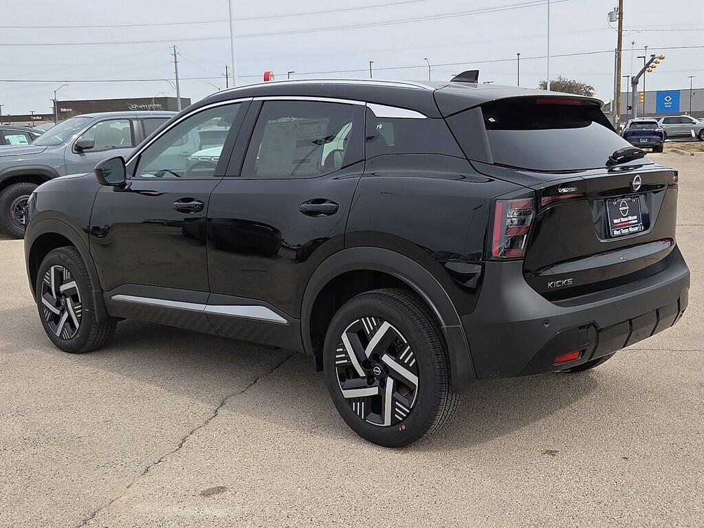 New 2026 Nissan Kicks SV Front-Wheel Drive