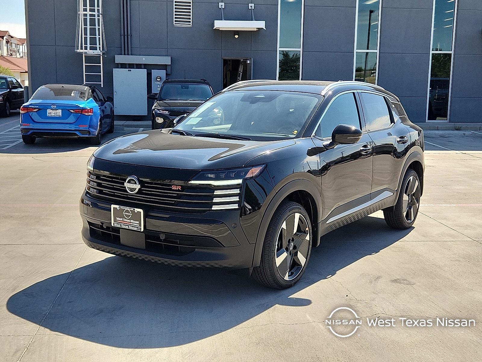 2026 Nissan KICKS SR's photo