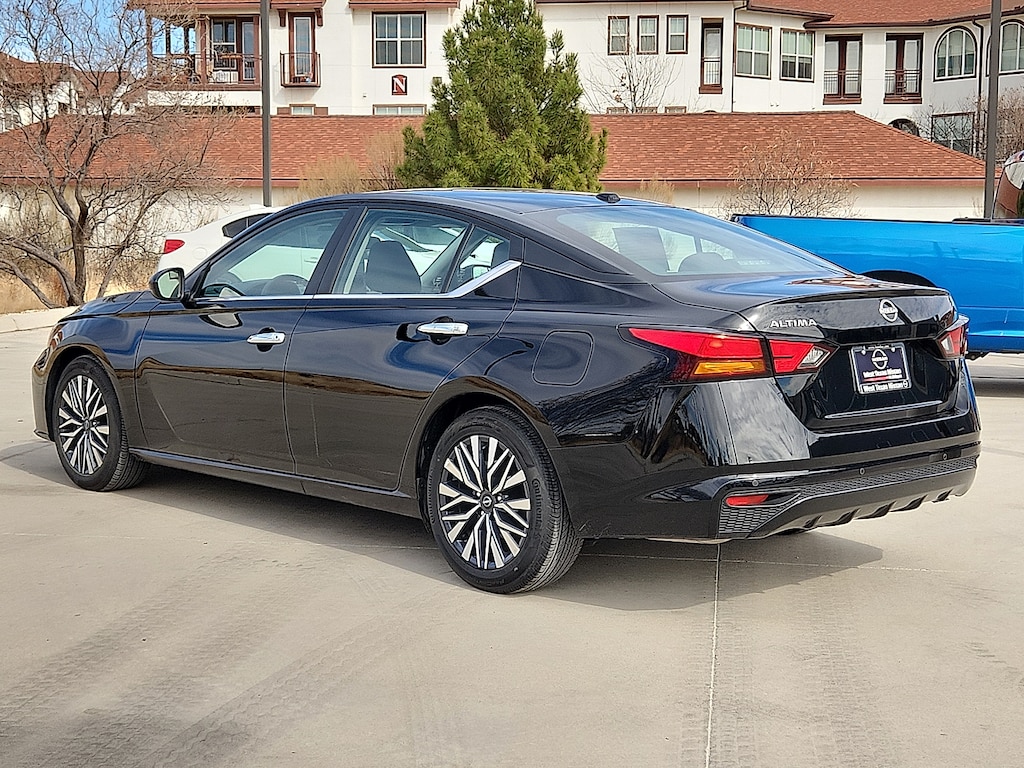 Used 2025 Nissan Altima SV