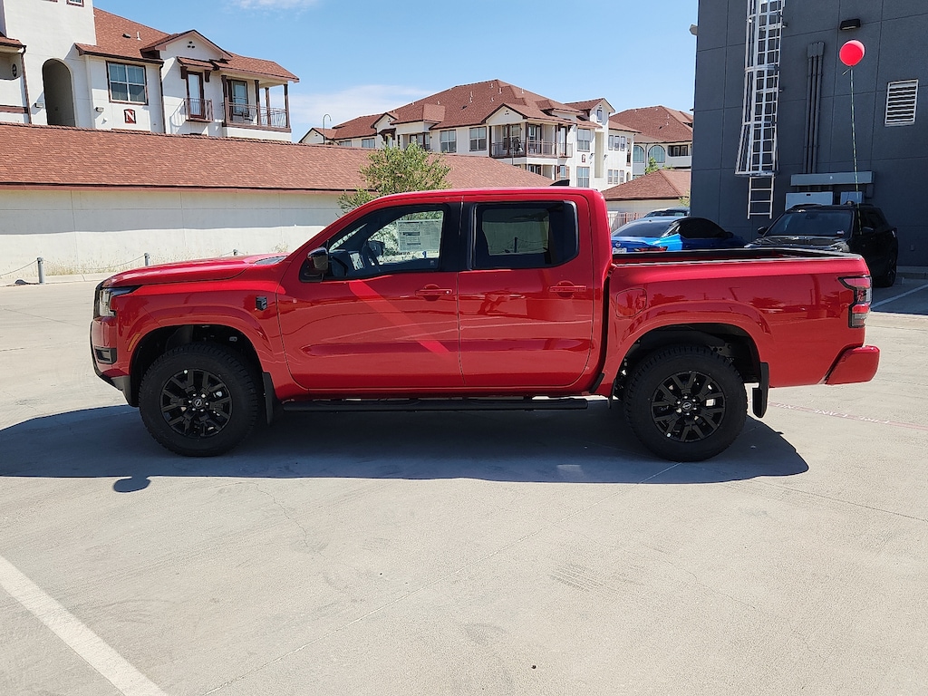 New 2026 Nissan Frontier SV 4x2 Crew Cab 5 ft. box 126 in. WB