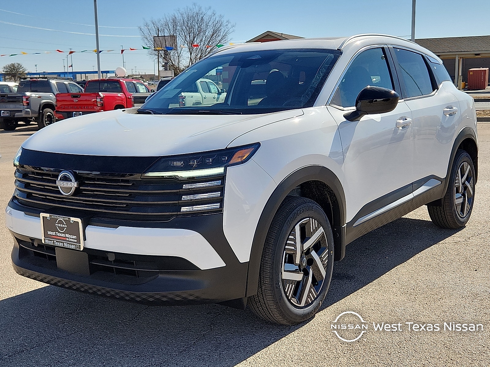 2026 Nissan KICKS SV's photo