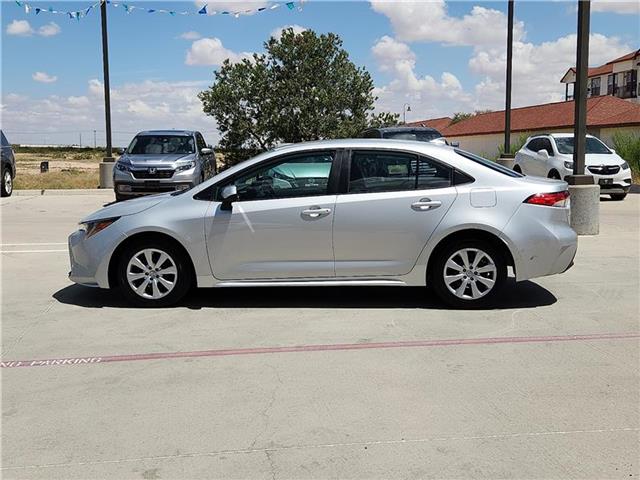 Used 2024 Toyota Corolla LE with VIN 5YFB4MDE9RP083084 for sale in Northfield, Minnesota