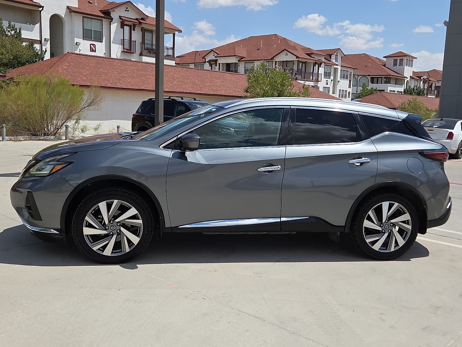 Used 2020 Nissan Murano SL with VIN 5N1AZ2CJ4LN166020 for sale in Odessa, TX