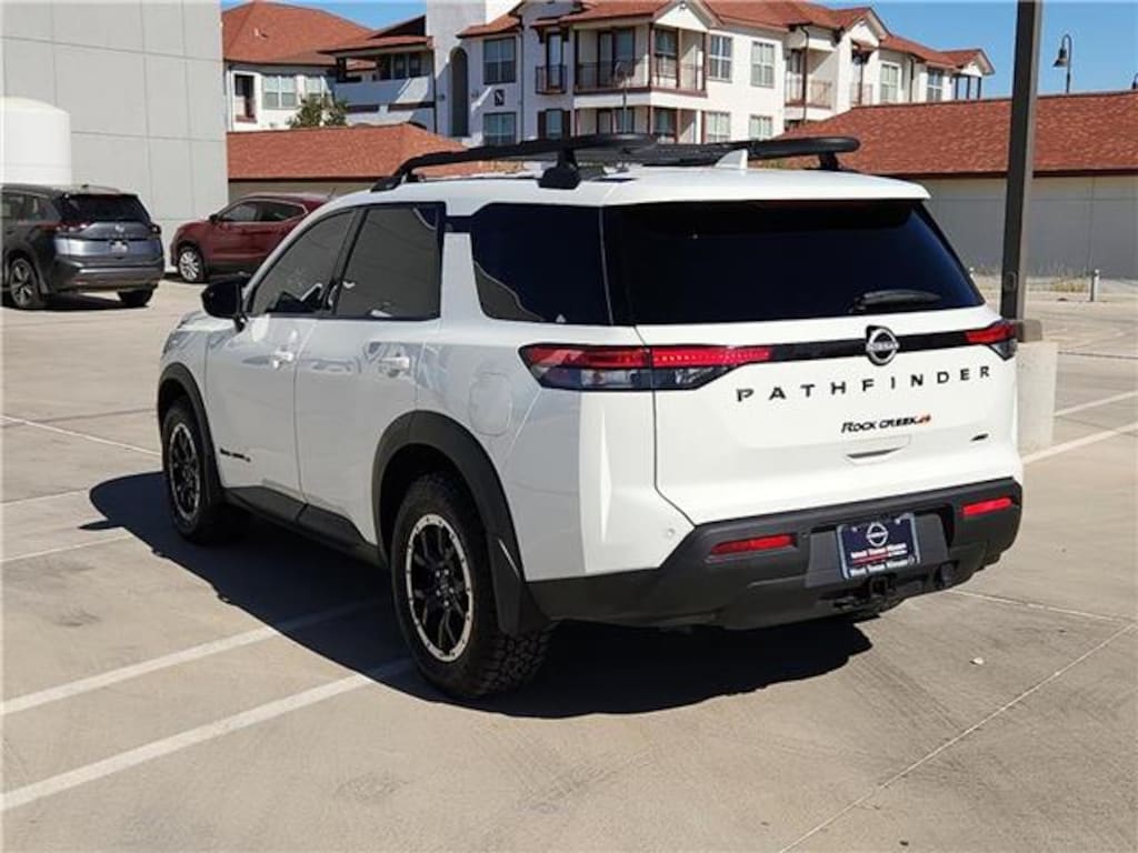 Used 2025 Nissan Pathfinder Rock Creek 4x4