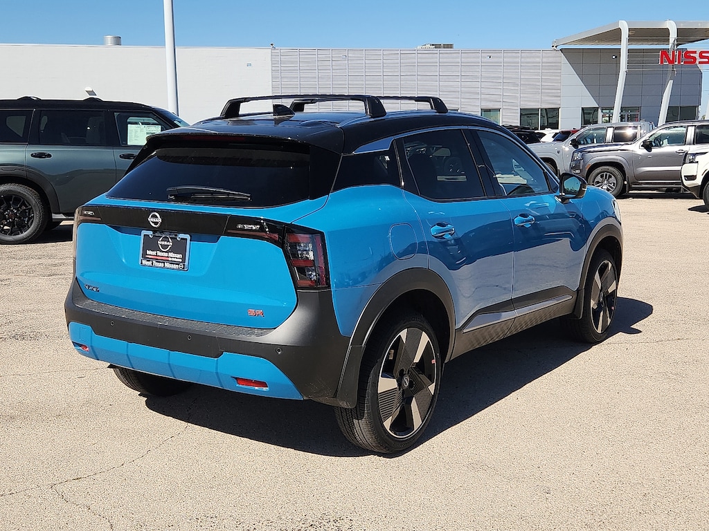 New 2026 Nissan Kicks SR Front-Wheel Drive