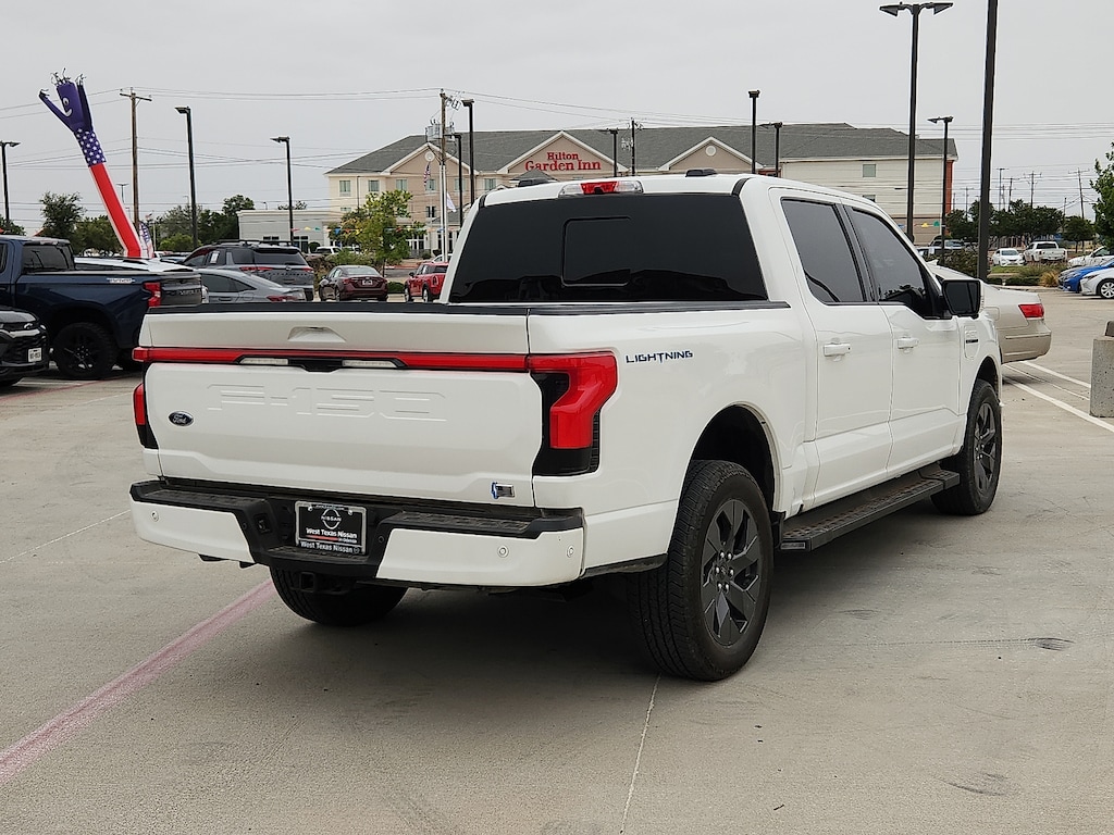 Used 2023 Ford F-150 Lightning Lariat All-Wheel Drive SuperCrew Cab 5.5 ft. box 1