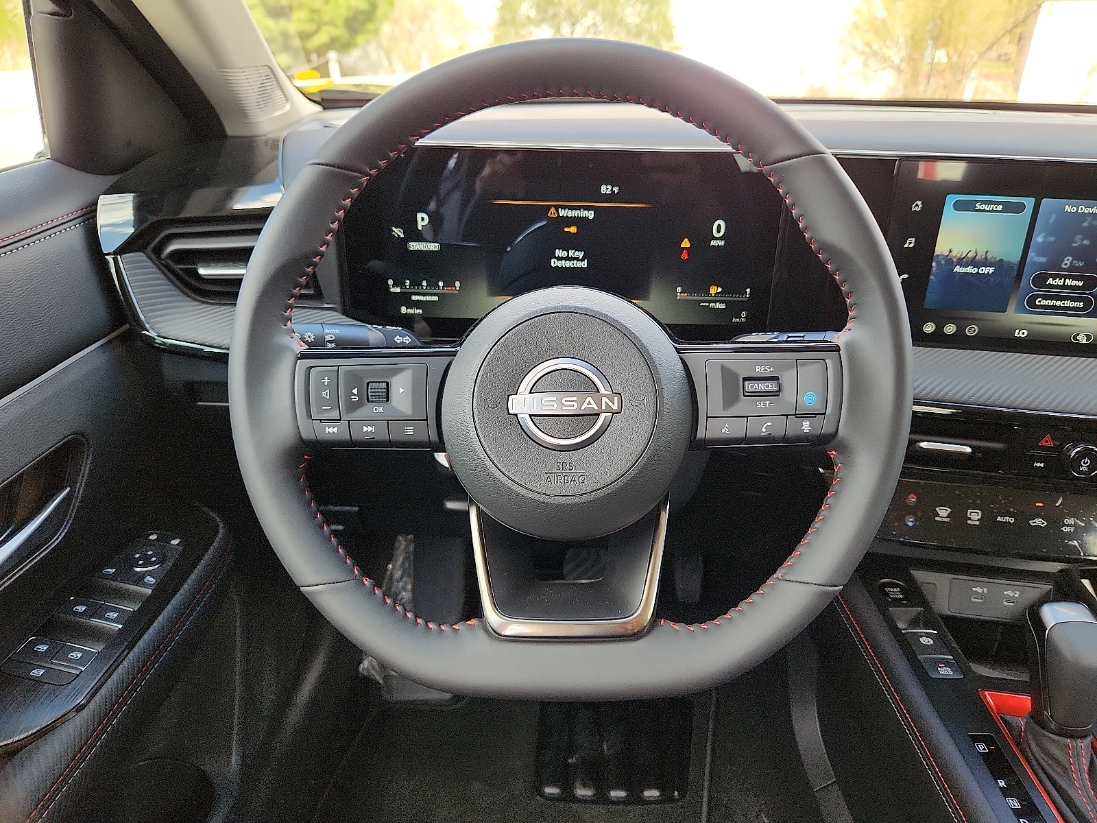 2026 Nissan KICKS SR - Photo 13
