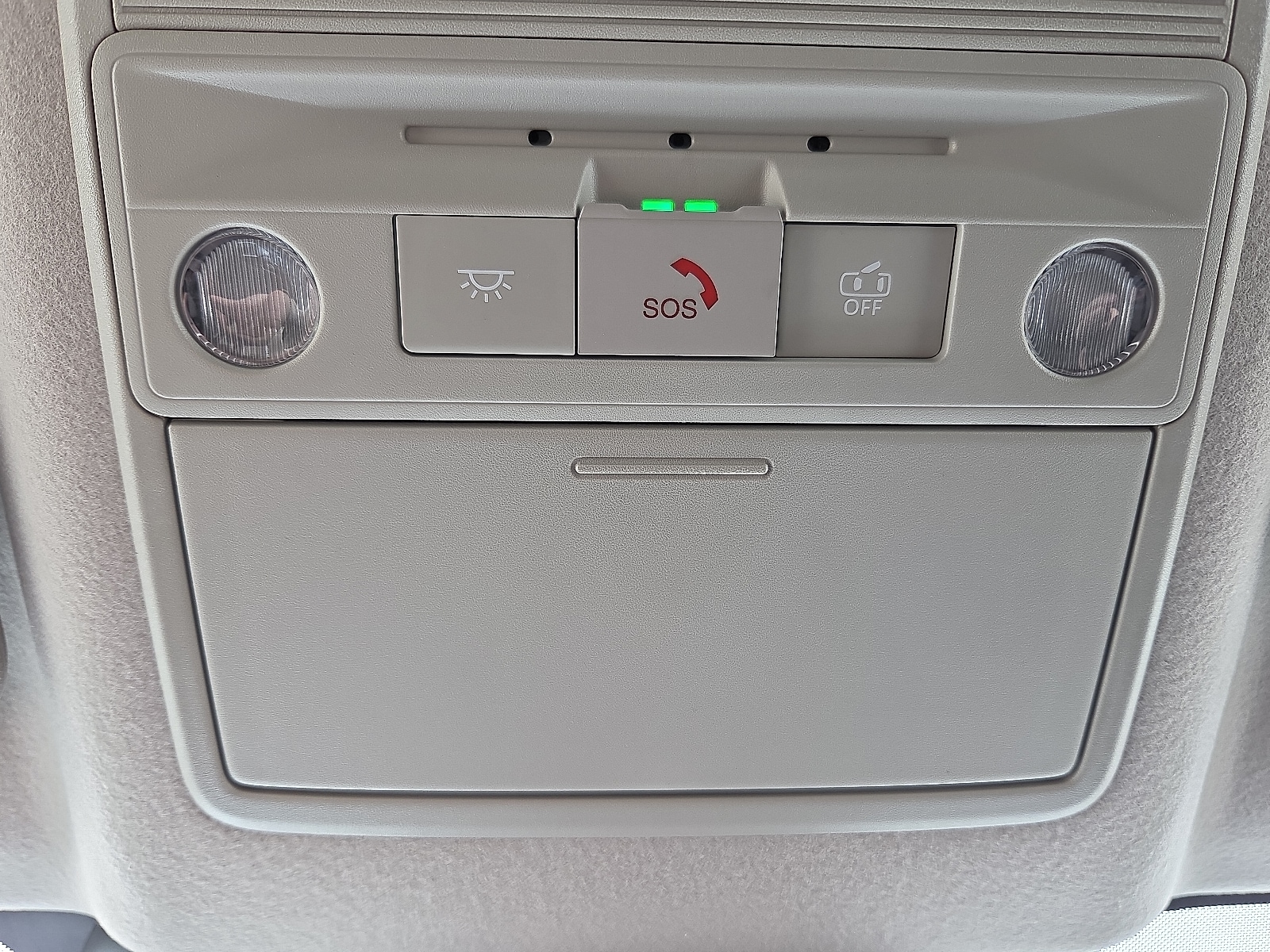 2026 Nissan KICKS SR - Photo 18