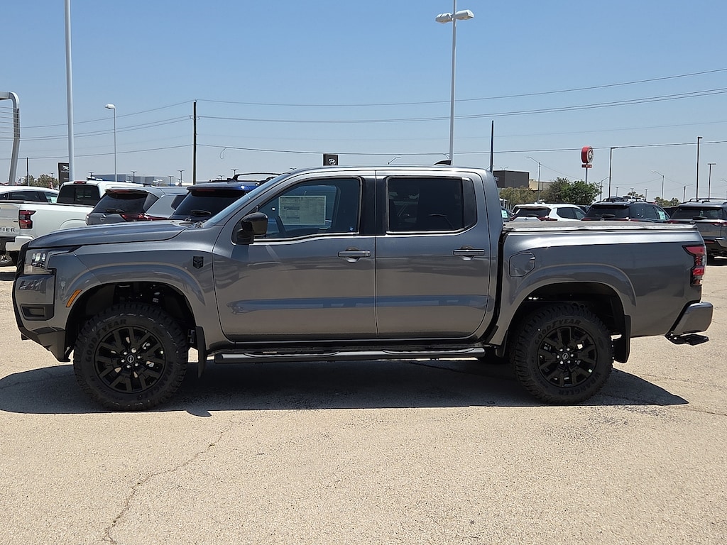 New 2026 Nissan Frontier SV 4x4 Crew Cab 5 ft. box 126 in. WB