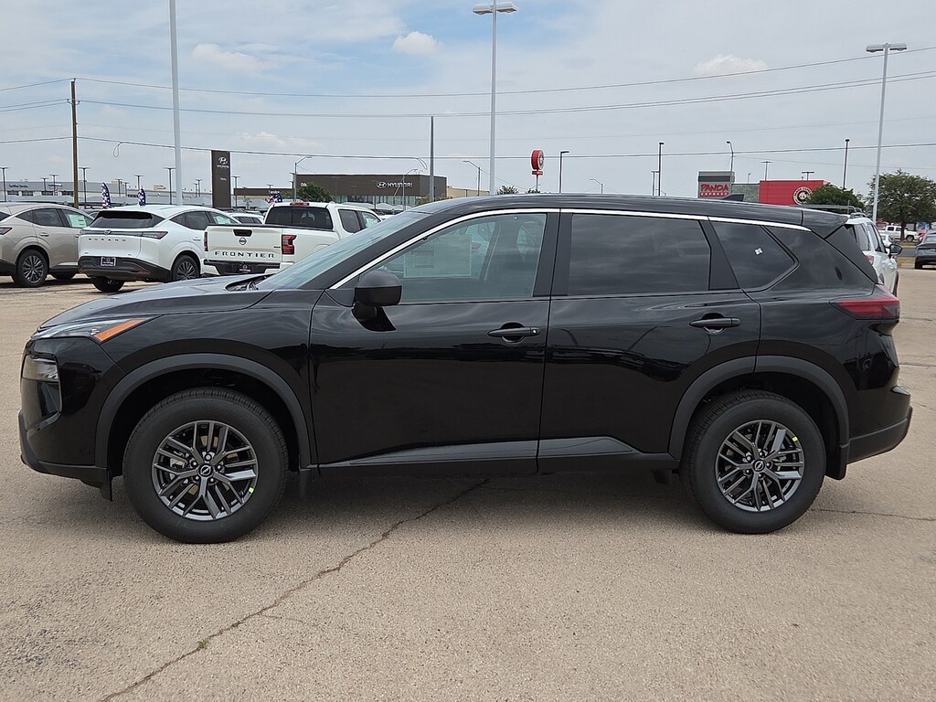 New 2026 Nissan Rogue S Front-Wheel Drive 2026.5
