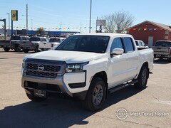 2026 Nissan Frontier SV 4x4 Crew Cab 5 ft. box 126 in. WB