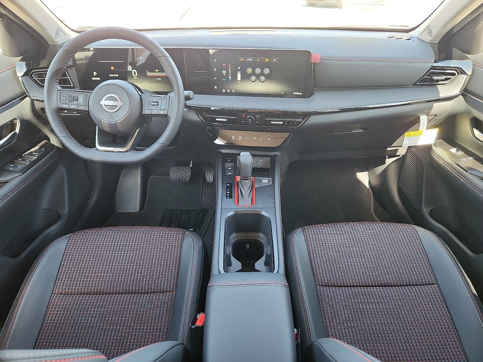 2026 Nissan KICKS SR - Photo 12