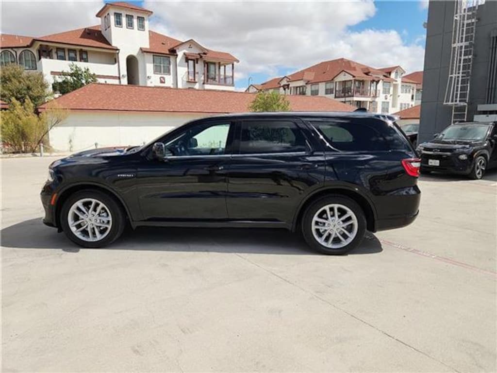 Used 2024 Dodge Durango R/T 4x2