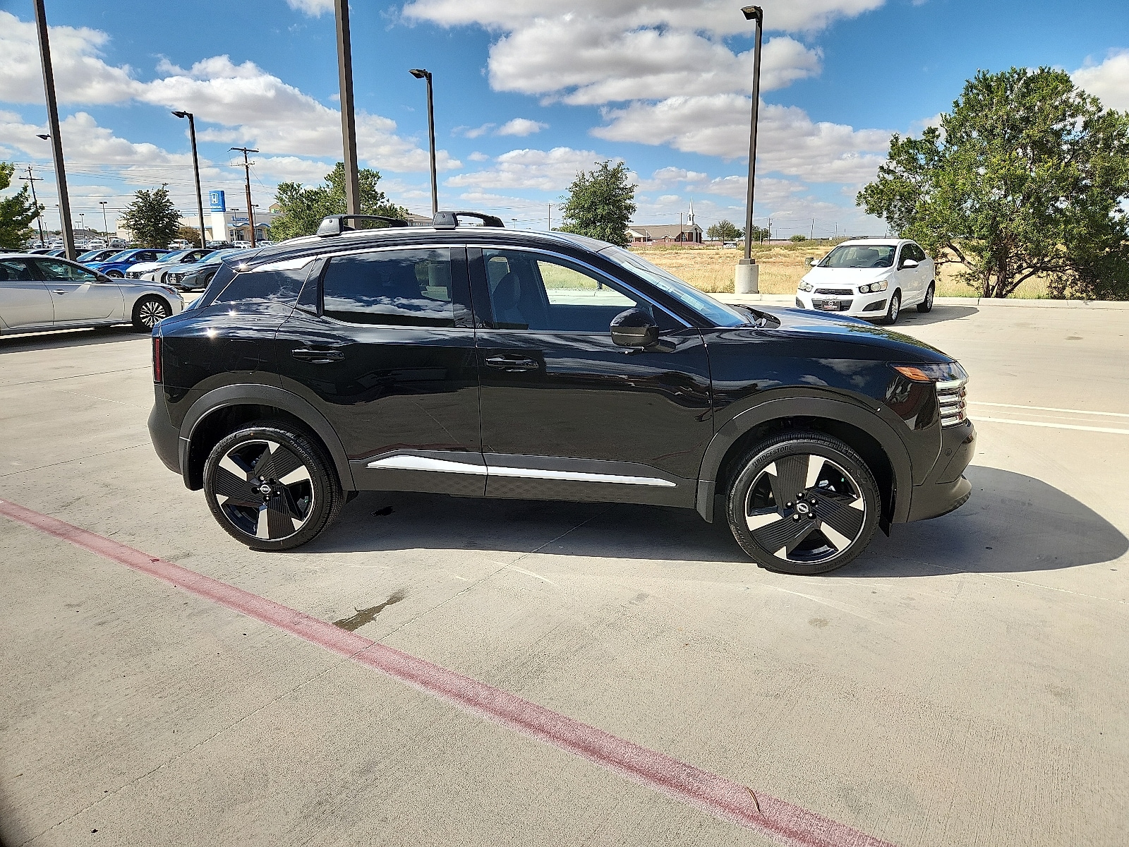 2026 Nissan KICKS SR - Photo 5