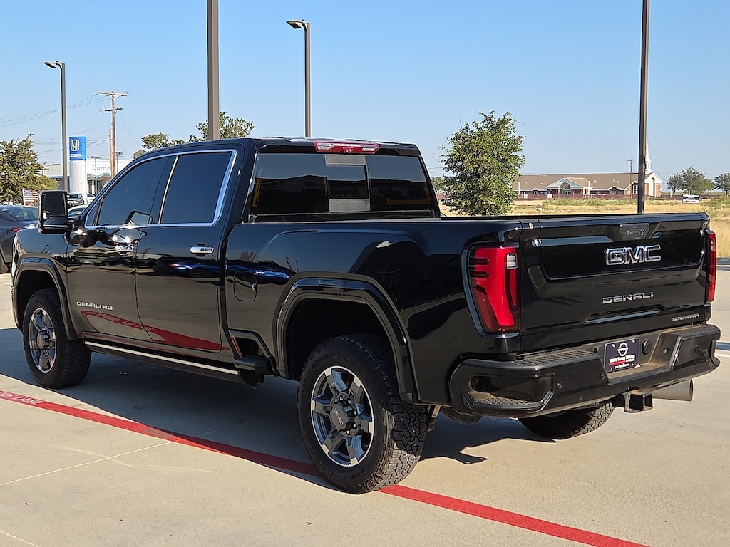 Used 2024 GMC Sierra 2500HD Denali Ultimate 4x4 Crew Cab 6.75 ft. box 159 in.