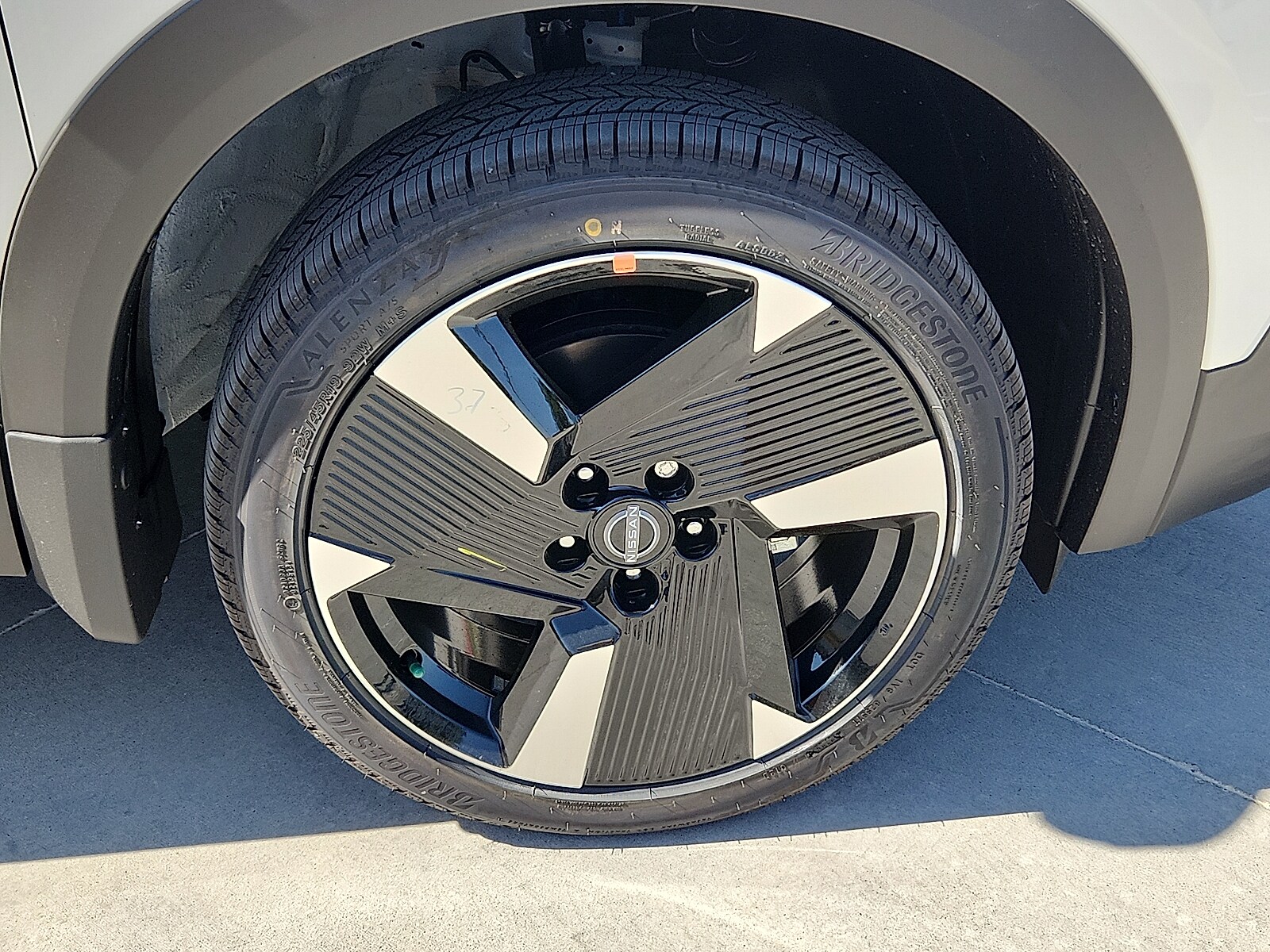 2026 Nissan KICKS SR - Photo 7
