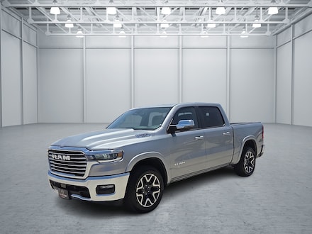 2025 RAM 1500 Laramie 4x4 Crew Cab 144.5 in. WB