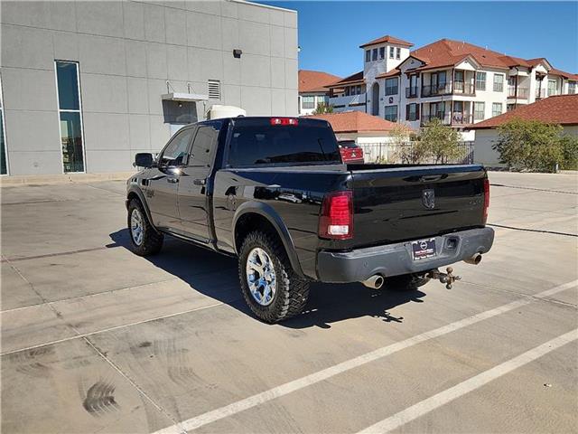 2021 Ram 1500 Classic SLT Warlock photo 2