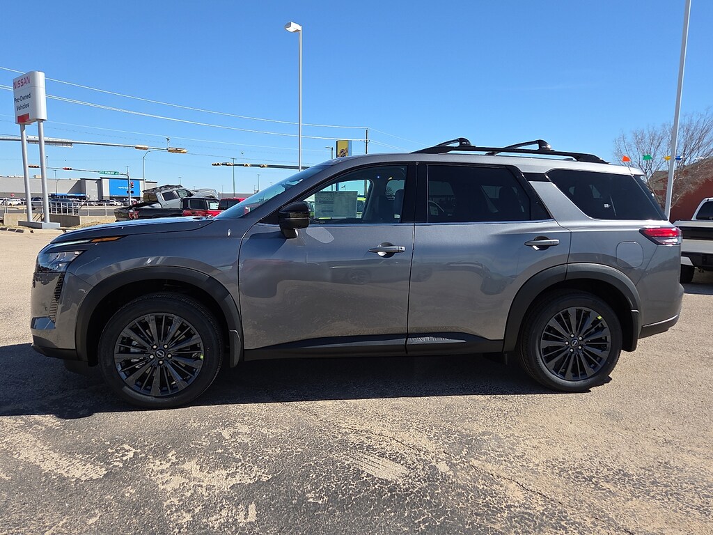 New 2026 Nissan Pathfinder SL Front-Wheel Drive