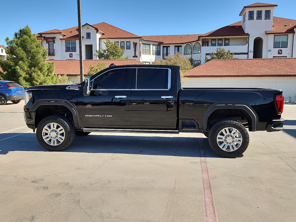 Used 2023 GMC Sierra 2500HD Denali 4x4 Crew Cab 6.75 ft. box 158.9 in. WB