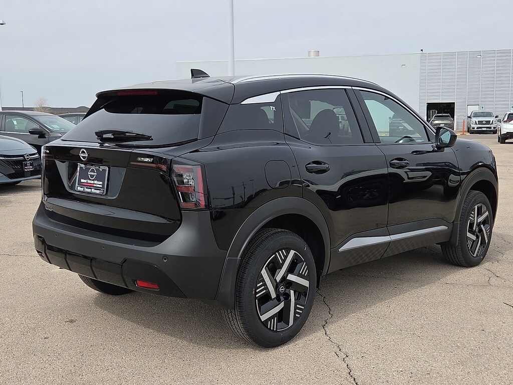 New 2026 Nissan Kicks SV Front-Wheel Drive